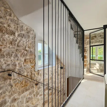 Brisa - 3 En-suite Bedrooms And Private Jacuzzi Willa Poreč